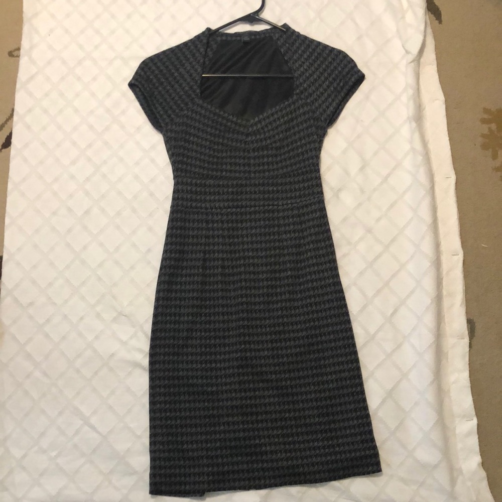 Banana Republic 00 Petite houndstooth dress